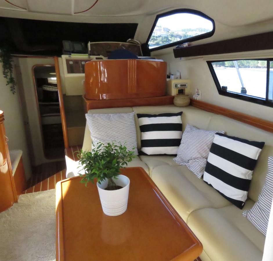 فندق Aquadouro Yacht Radames - Sleep Boat Experience قلعة بايفا المظهر الخارجي الصورة