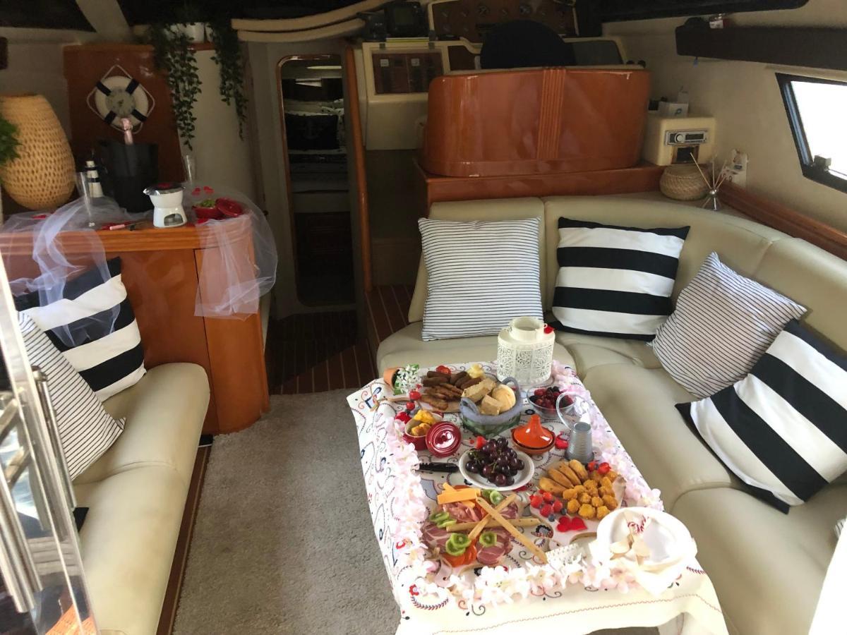 فندق Aquadouro Yacht Radames - Sleep Boat Experience قلعة بايفا المظهر الخارجي الصورة